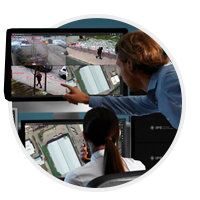 un equipo de expertos monitorea tu hogar las 24 horas del día, detectando y previniendo riesgos antes de que sucedan.